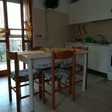 Enza Apartment Formia